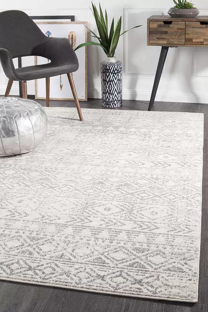Narcissus 456 White Grey Rustic