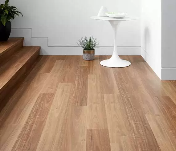 Ultimo